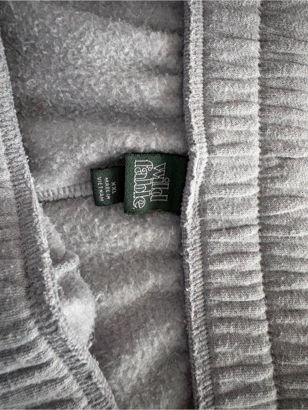 Women’s Wild Fable Heather Gray Plush Cardigan